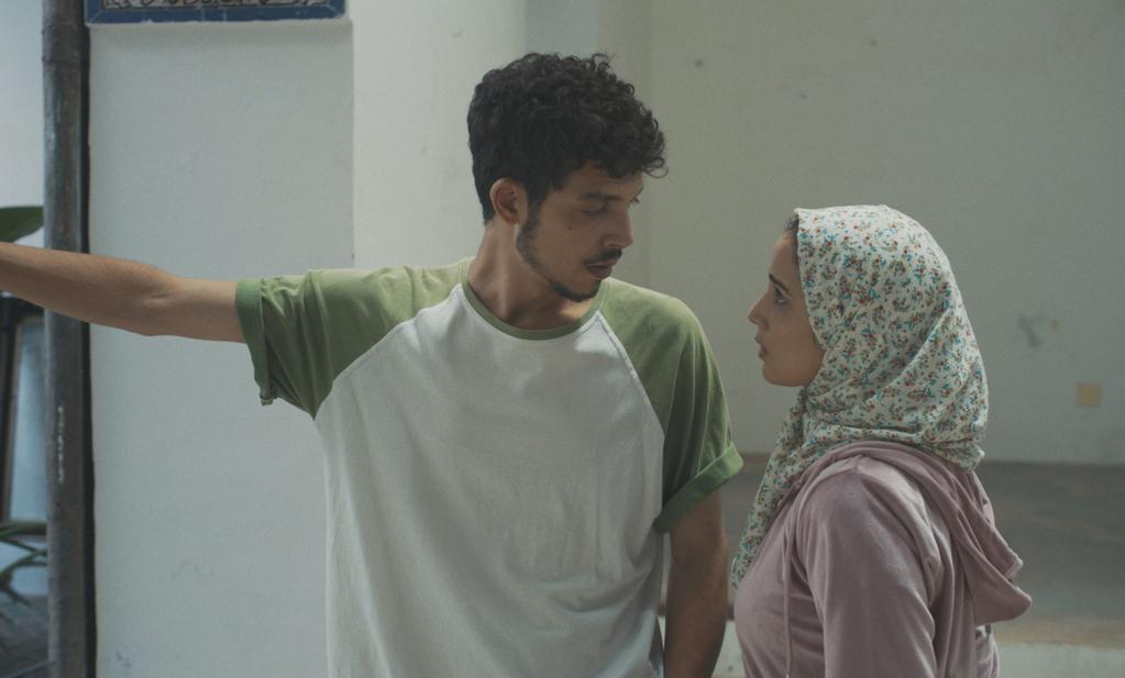 Derrière les palmiers Derrière les palmiers