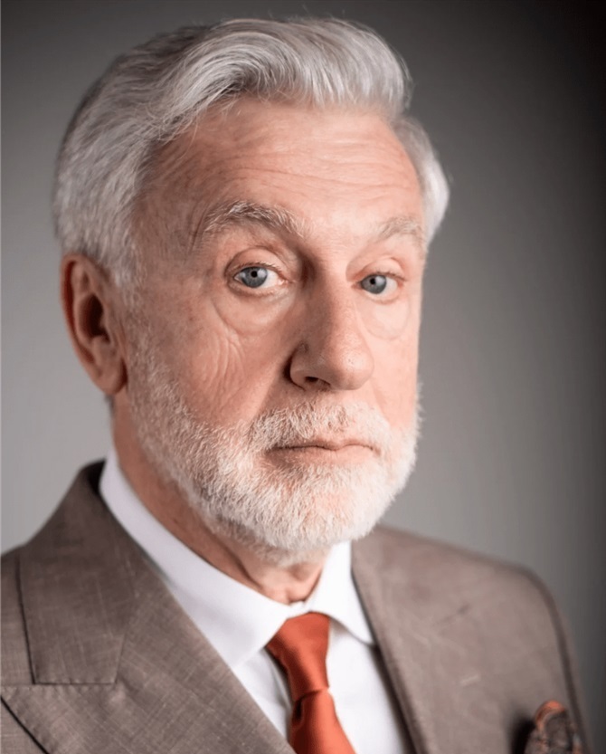 Christian S&eacute;nat