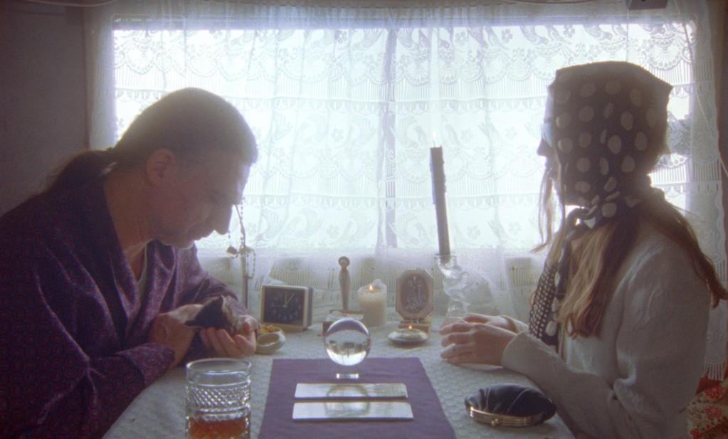 Le Sourire de l’homme à la boule de cristal Le Sourire de l’homme à la boule de cristal