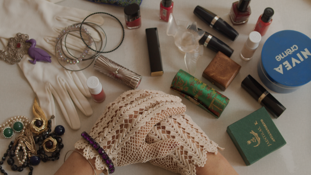 The Things of a Lifetime, Intimate Archeological Exercises - © Novanima The Things of a Lifetime, Intimate Archeological Exercises - © Novanima