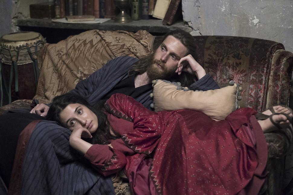 Capri Revolution Capri Revolution