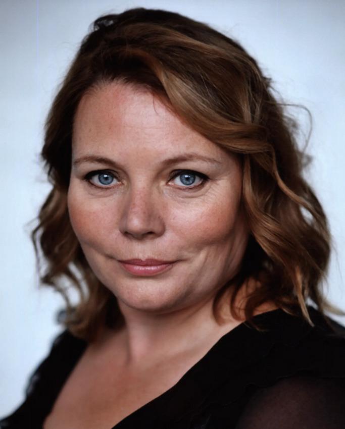 Joanna Scanlan