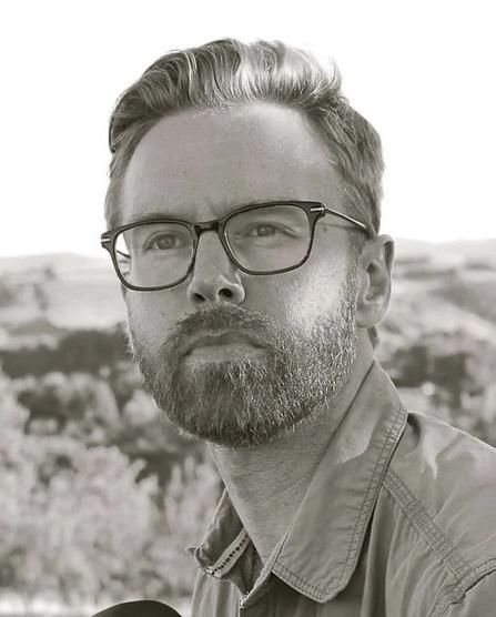 Oliver Dickinson Oliver Dickinson