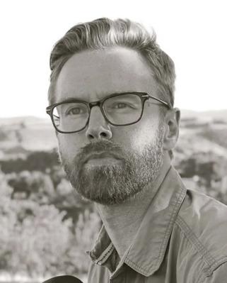 Oliver Dickinson Oliver Dickinson