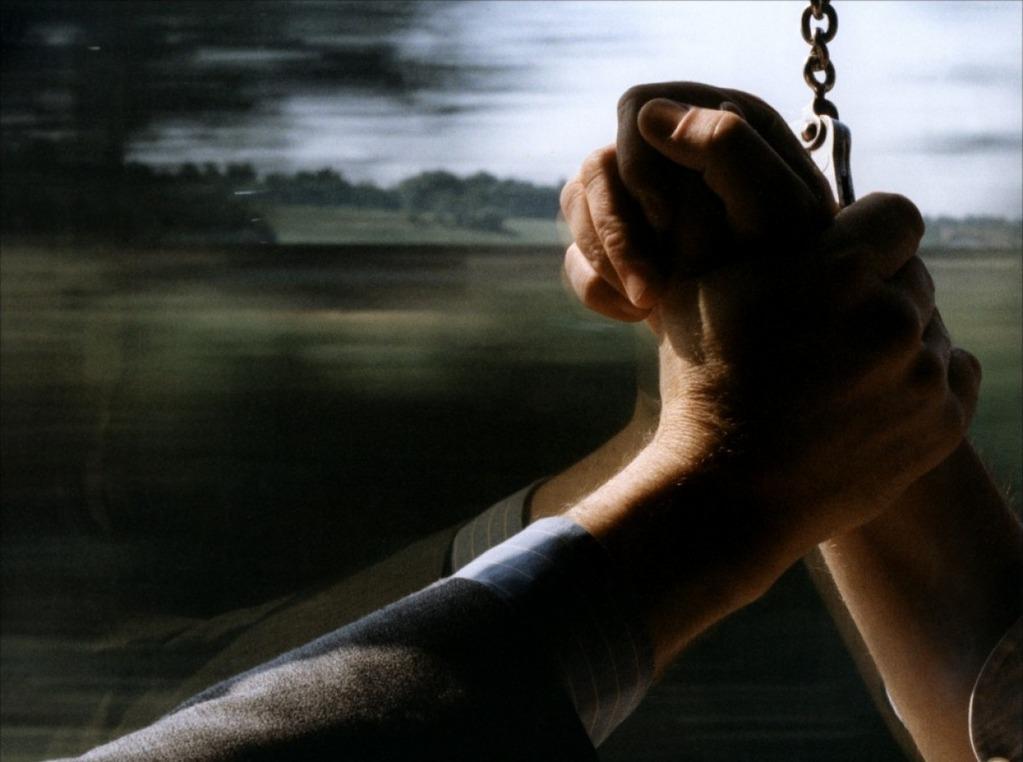 Cubre tu derecha. Un lugar sobre la tierra Cubre tu derecha. Un lugar sobre la tierra