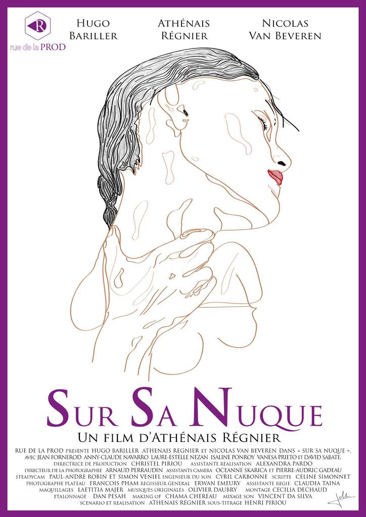 Sur sa nuque Sur sa nuque