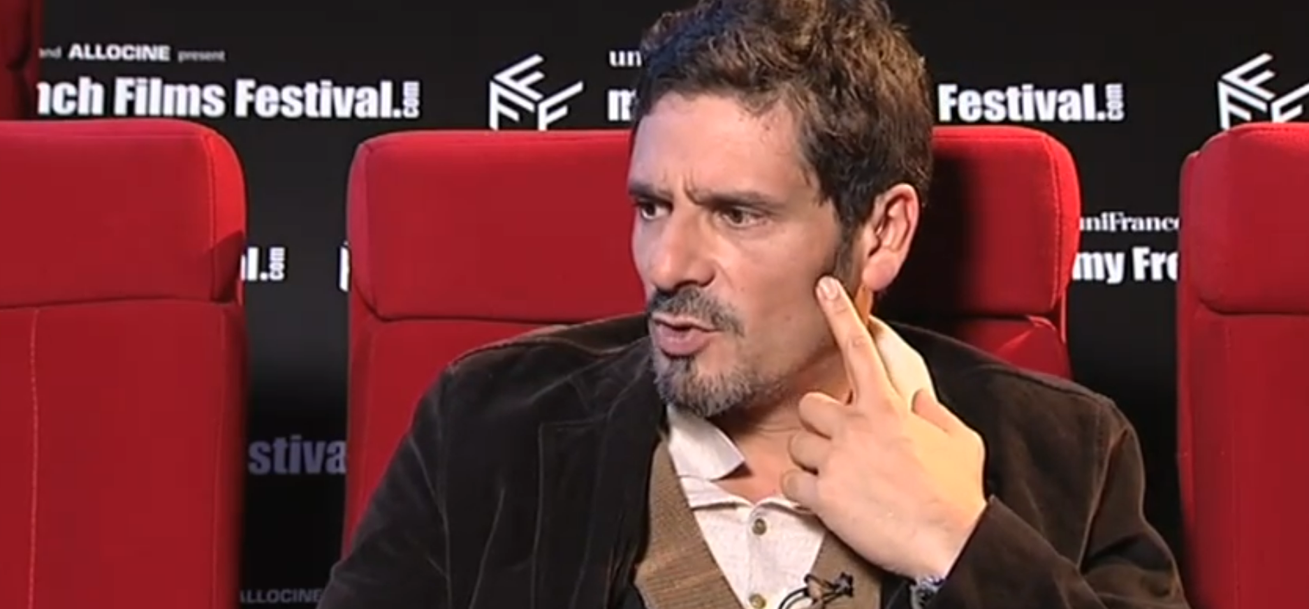 Interview Pascal Elb&eacute;