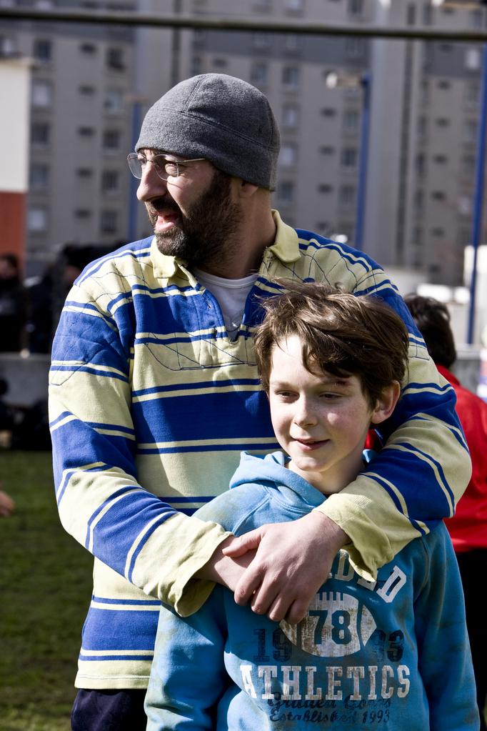 Monsieur Papa - © Jean-Marie Marion – Pathé Production – Arcadia – Eskwad – M6 Films Monsieur Papa - © Jean-Marie Marion – Pathé Production – Arcadia – Eskwad – M6 Films