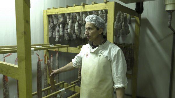 Un village dans le vent Un village dans le vent