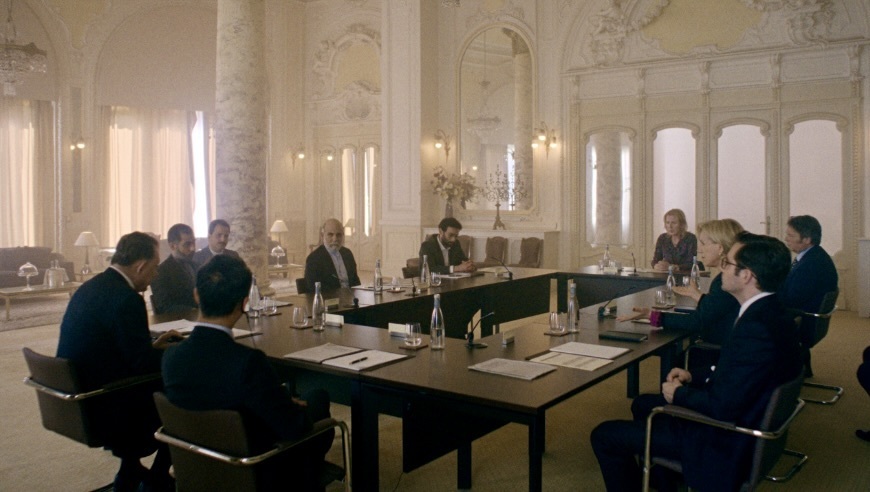 "The Deal": a diplomatic thriller that explores the behind-the-scenes workings of international negotiations, between reality and fiction
