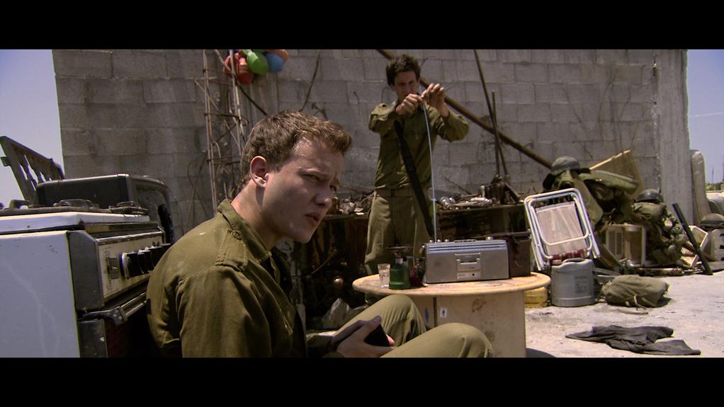 Angel Bonami - &copy; Shellac