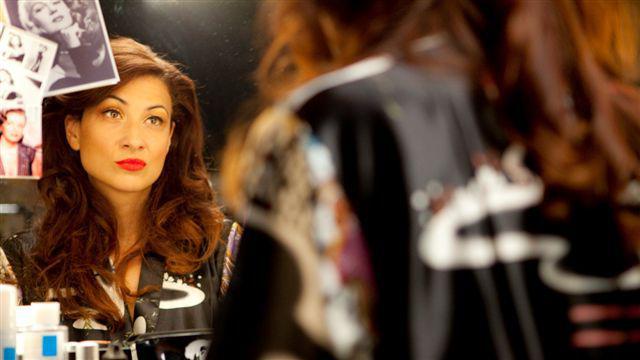 Crossing Desires Crossing Desires