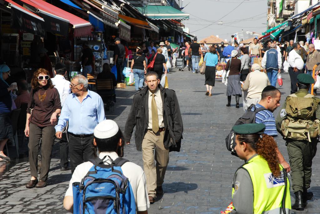 Istanbul Film Festival - 2011 - &copy; 2Teams productions