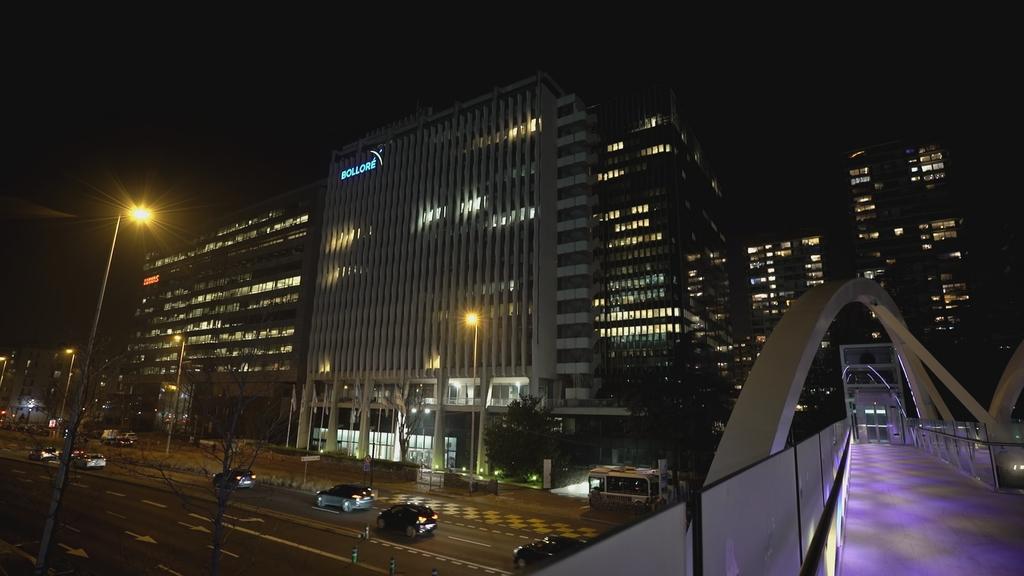 Media Crash - qui a tué le débat public - © PREMIERES LIGNES - MEDIAPART Media Crash - qui a tué le débat public - © PREMIERES LIGNES - MEDIAPART