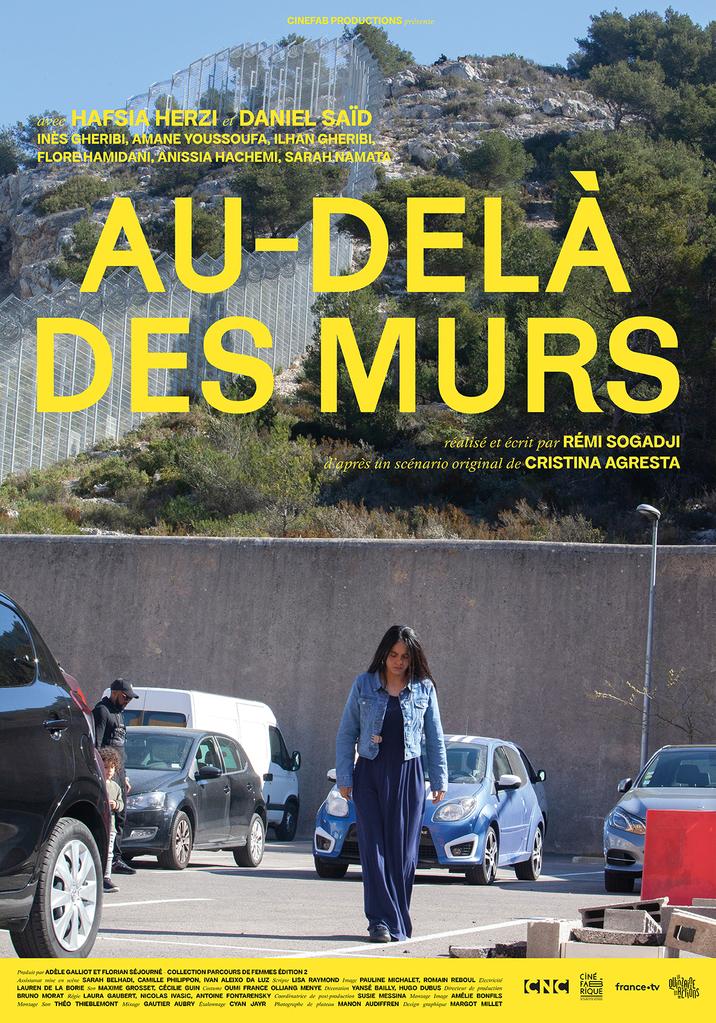 Au-delà des murs Au-delà des murs