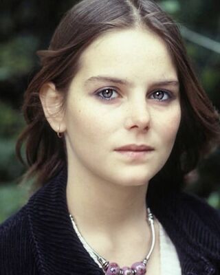 Anne Caudry Anne Caudry