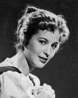 Marisa De Leza Marisa De Leza