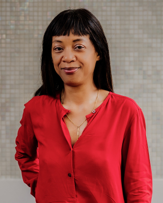 Rindra Andriamiadanarivo Rindra Andriamiadanarivo