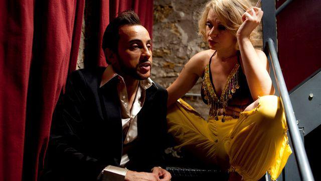 Crossing Desires Crossing Desires