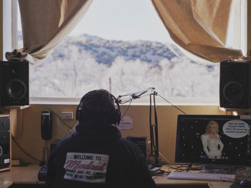 Caiti Blues - © Shellac Caiti Blues - © Shellac