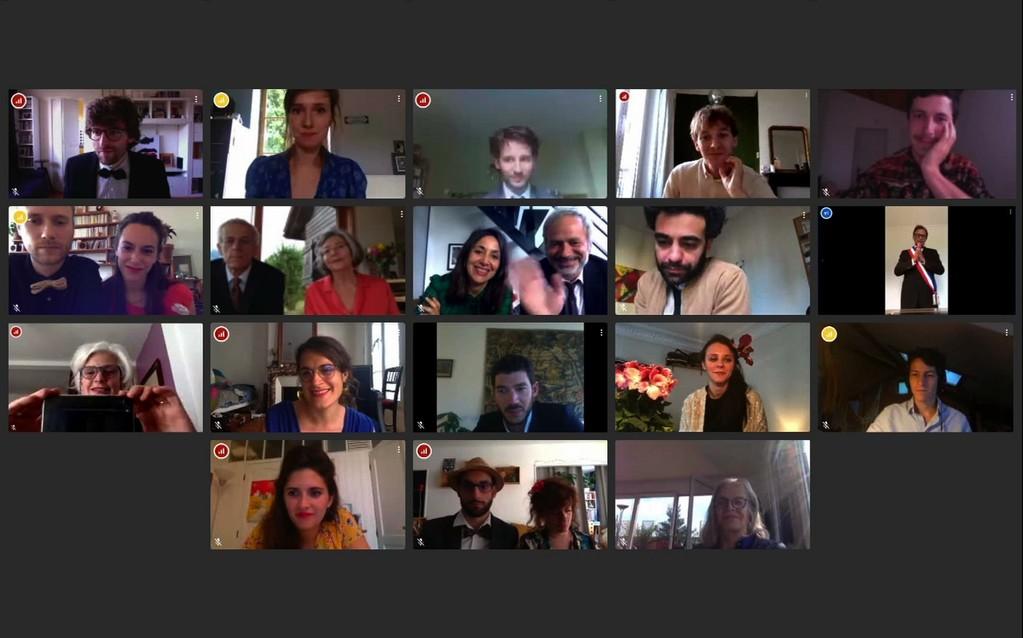 Et de l'herbe, et des fleurs, et de l'eau Et de l'herbe, et des fleurs, et de l'eau