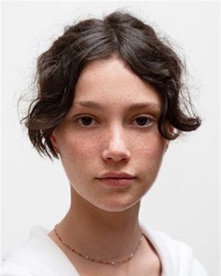 Lila Gueneau Lila Gueneau