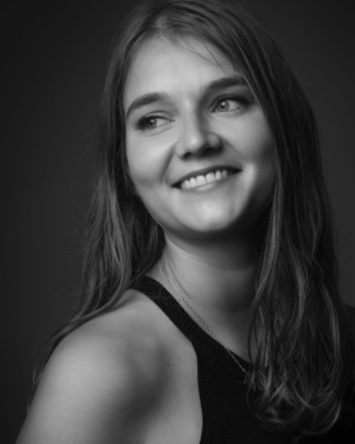 Laure Bretillon Laure Bretillon