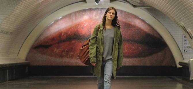 Young & Beautiful hits its stride in Russia - © Dr Young & Beautiful hits its stride in Russia - © Dr