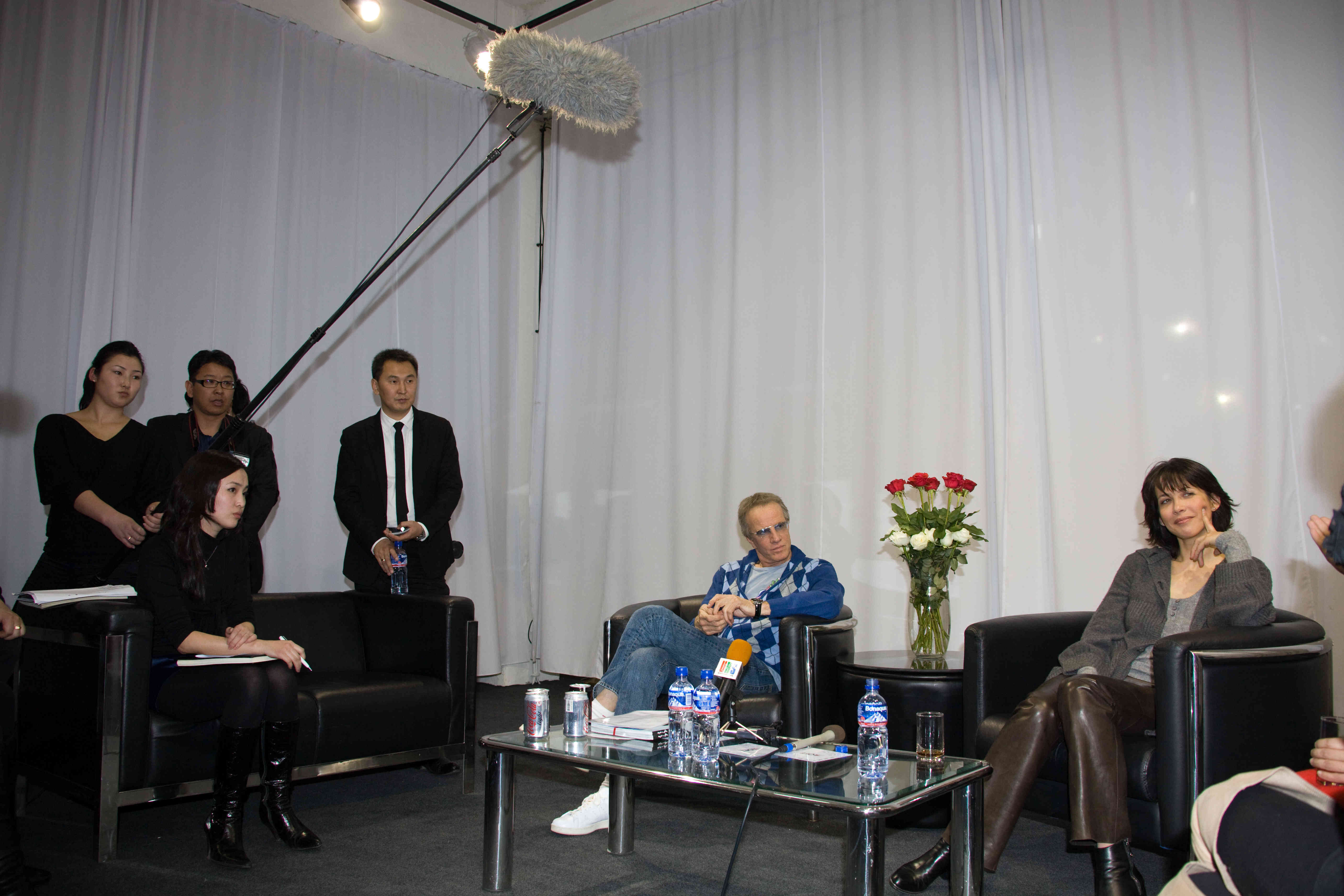 Mongolia: sophie Marceau y Christophe Lambert, pioneros - © uniFrance / Dr Mongolia: sophie Marceau y Christophe Lambert, pioneros - © uniFrance / Dr