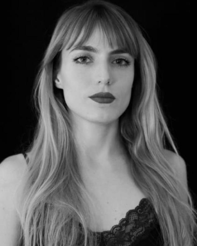 Mar&iacute;a Silvia Esteve