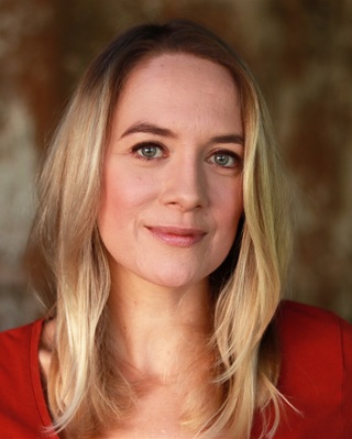 Nelly Henrion Nelly Henrion