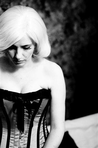 Crossing Desires Crossing Desires