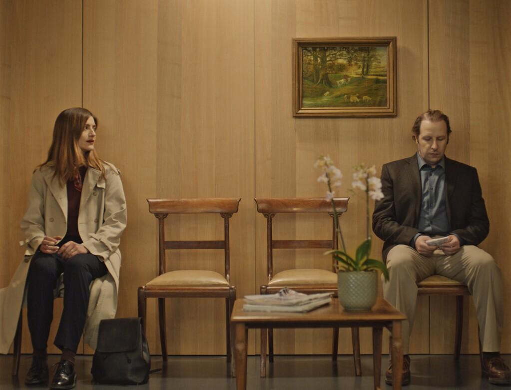 Lauren Oliel Lauren Oliel