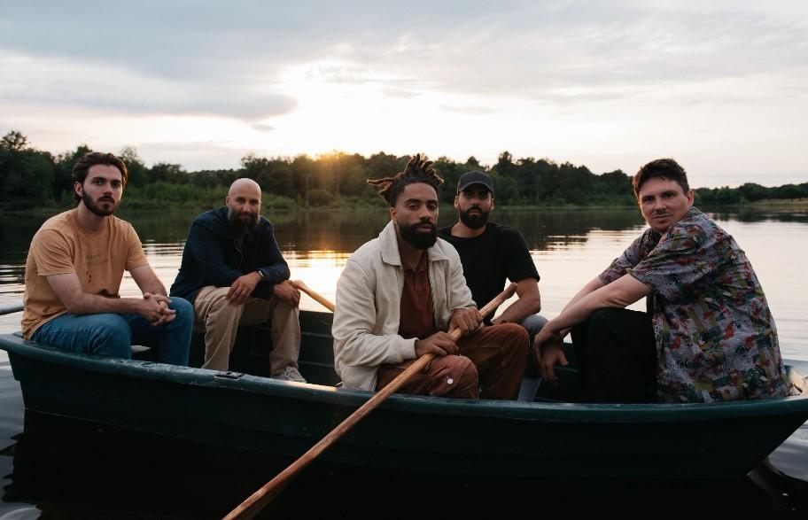 Jason Brokerss - &copy; Canal+