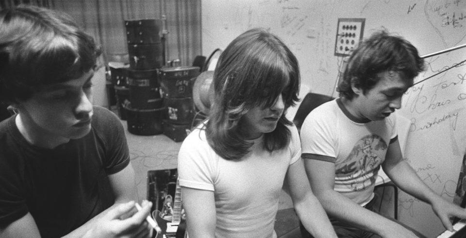 AC/DC: Forever Young AC/DC: Forever Young