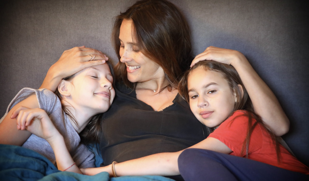 They Swapped My Baby - © En voiture Simone, TF1, Be-Films, RTBF - Film & Picture They Swapped My Baby - © En voiture Simone, TF1, Be-Films, RTBF - Film & Picture