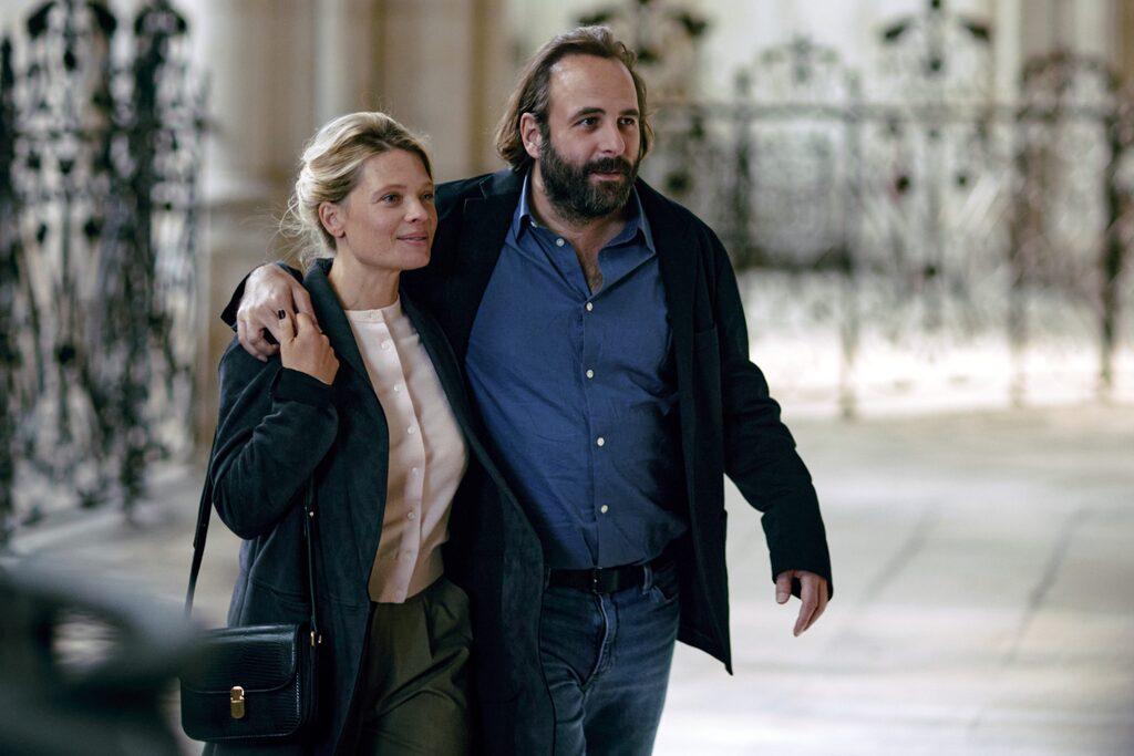 What Is Love? - © Manuel Moutier What Is Love? - © Manuel Moutier