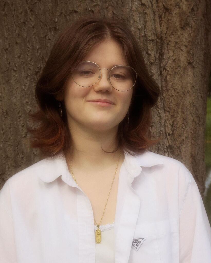 Leonie Russu Leonie Russu