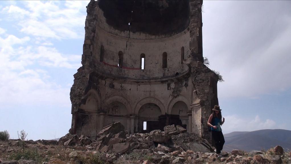 H&eacute;l&egrave;ne Rolland