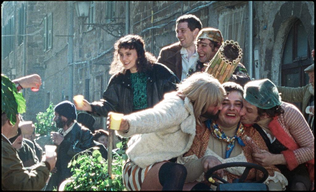 Around the World in 14 Films - 2023 - &copy; 2023 - Tempesta srl - Ad Vitam Production - Amka Films Productions - Arte France Cin&eacute;ma